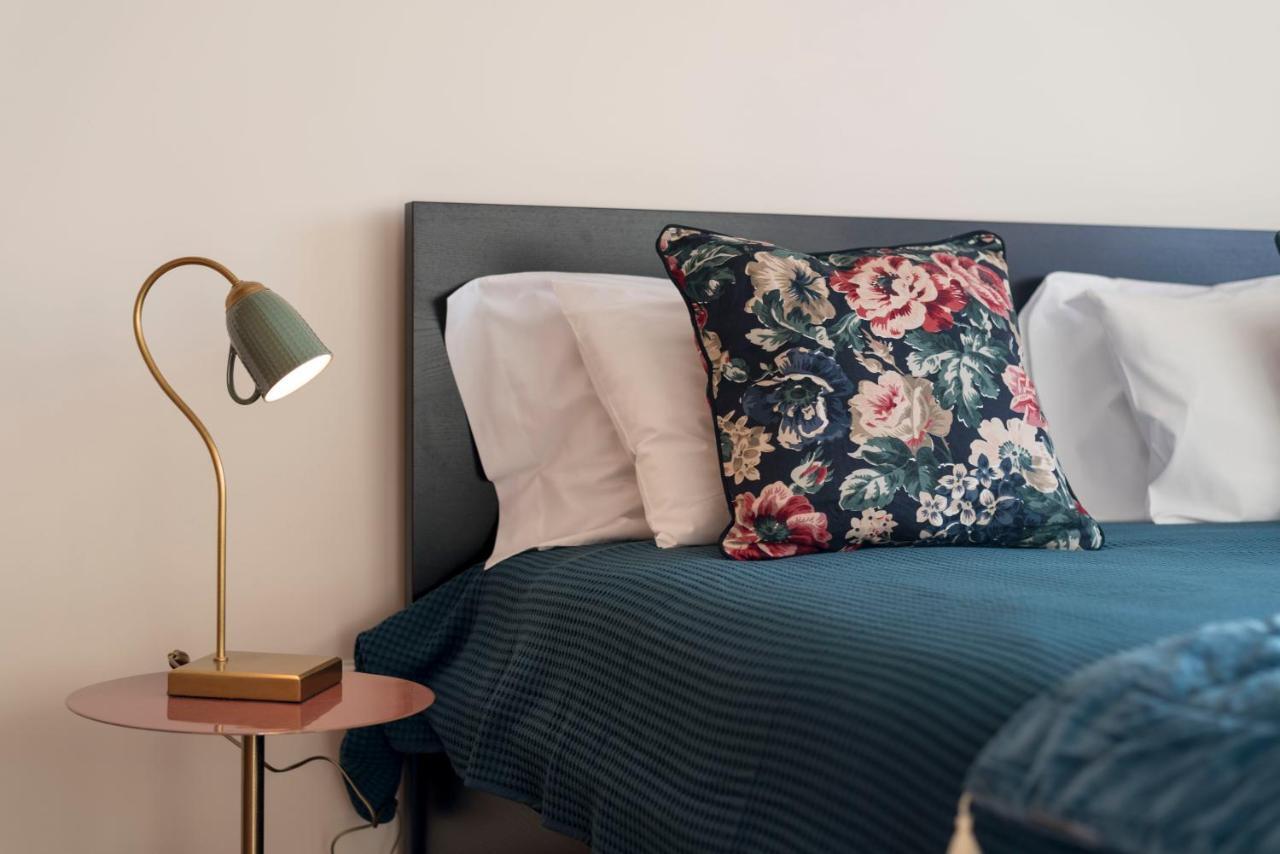Lovelystay - Homey Feeling Flat W/ Free Parking Porto Luaran gambar
